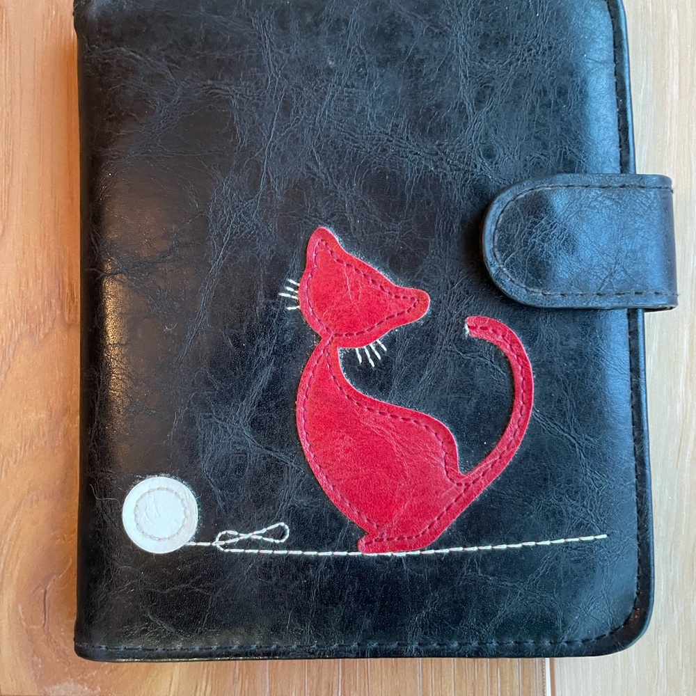 Vintage 00s Y2K Lavishy Cat Yarn Wallet Black  Vegan
